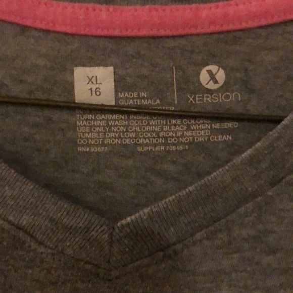 Xersion top - Picture 2 of 2